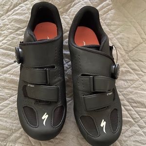 Specialized Cycling Shoes w/ Clips